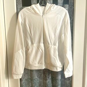 Unbranded White Hooded Pullover Size Medium